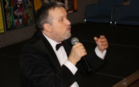 Mały Uniwersytet Dziecięcy: Jak działa świat - fotogaleria