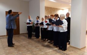 Wyjątkowa Wigilia seniorów w Klubie Seniora ”Złota Jesień”