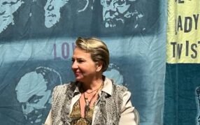 …i żeby się spotkać i pogadać: Droga do pokochania siebie – spotkanie z dr Joanną Lessing-Pernak